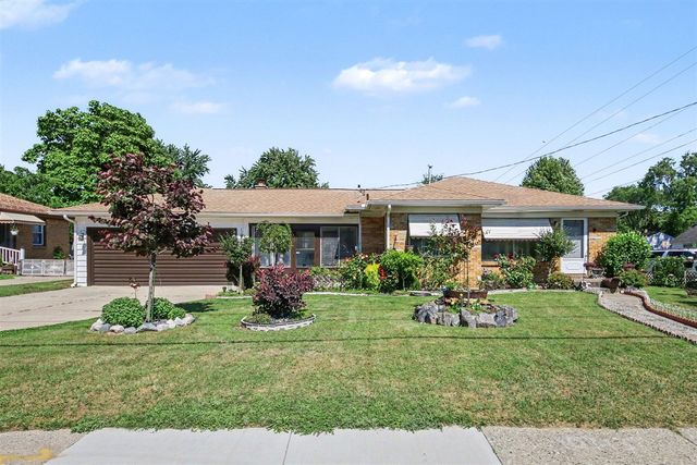 3810 Clyde Park Avenue, Wyoming, MI 49509