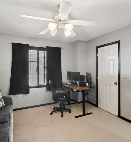 2162 Ridgeview Circle, Clive, IA 50325