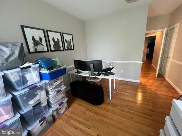 7443 CARRIAGE HILLS DR, Mclean, VA 22102