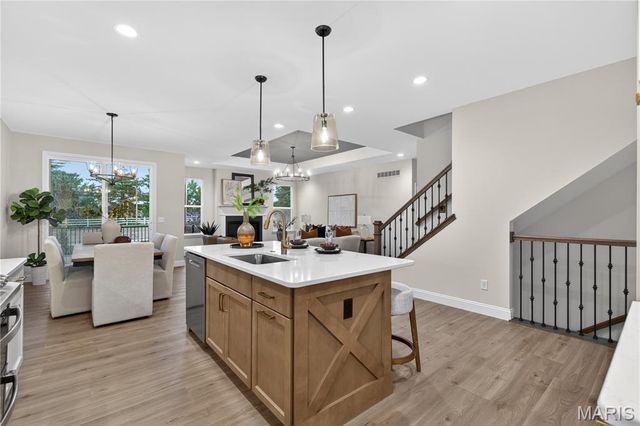 369 Strawberry Grove Drive, O'fallon, MO 63376