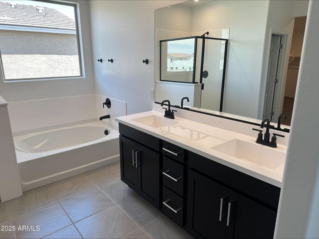 7424 W CAVALIER Drive, Glendale, AZ 85303