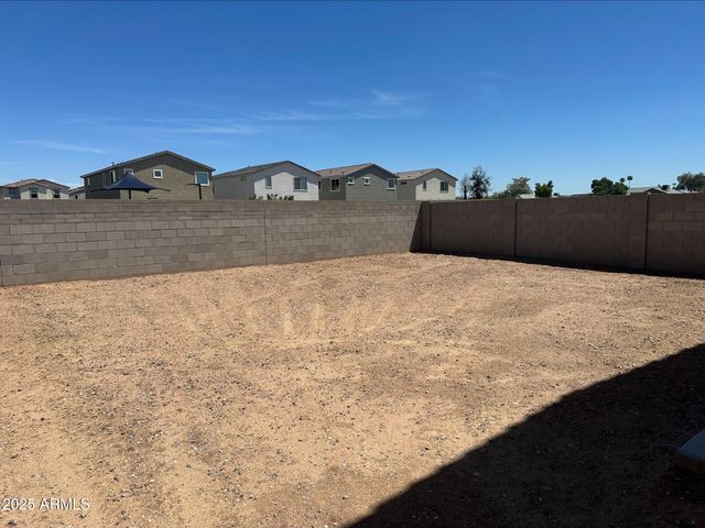 7424 W CAVALIER Drive, Glendale, AZ 85303