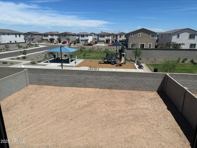 7424 W CAVALIER Drive, Glendale, AZ 85303