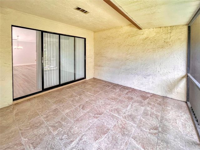 5549 BOULDER BOULEVARD 7, Sarasota, FL 34233