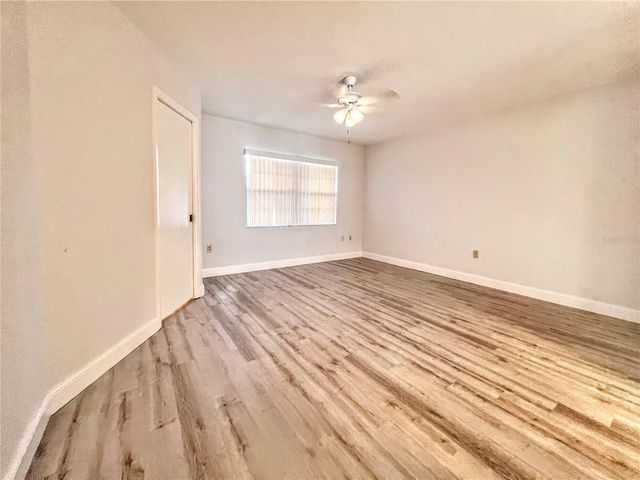 5549 BOULDER BOULEVARD 7, Sarasota, FL 34233