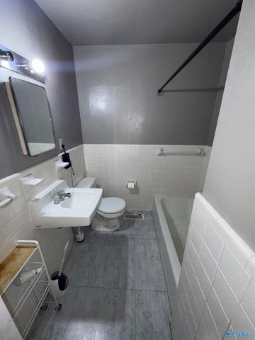 1511 SE 10th Avenue, Decatur, AL 35601