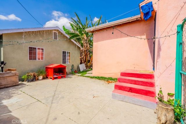 628 E 76th Place, Los Angeles, CA 90001
