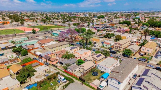 628 E 76th Place, Los Angeles, CA 90001