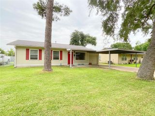 904 Boston Street, Deer Park, TX 77536