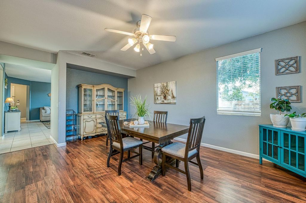 Image 22 of property listing at 588 Peach Drive, Chowchilla, CA 93610
