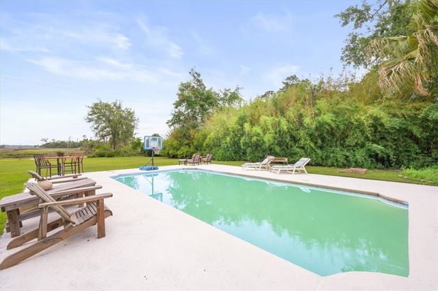 103 Ashley Marsh Drive, Brunswick, GA 31523