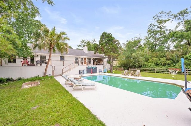 103 Ashley Marsh Drive, Brunswick, GA 31523