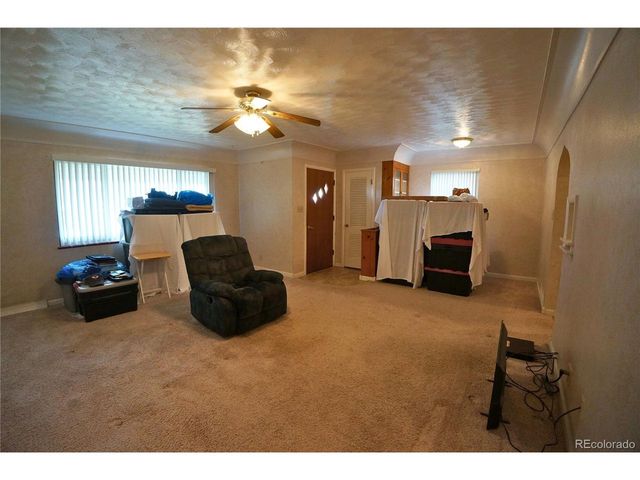 635 Euclid St, Fort Morgan, CO 80701