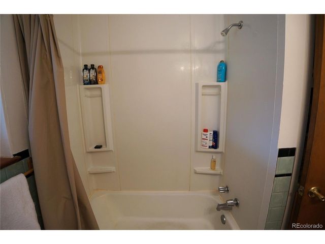 635 Euclid St, Fort Morgan, CO 80701