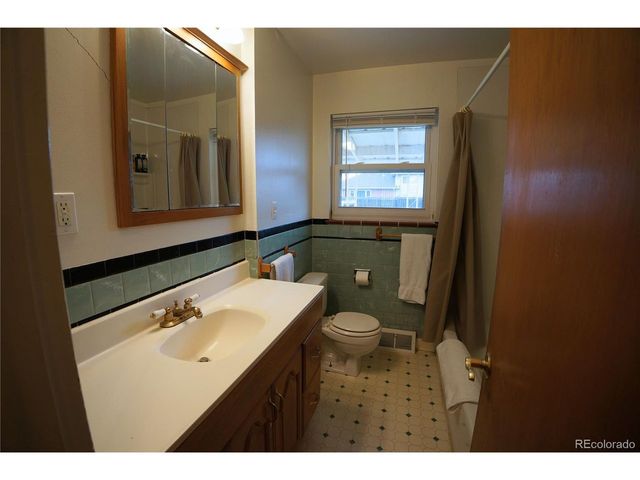 635 Euclid St, Fort Morgan, CO 80701