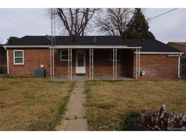 635 Euclid St, Fort Morgan, CO 80701