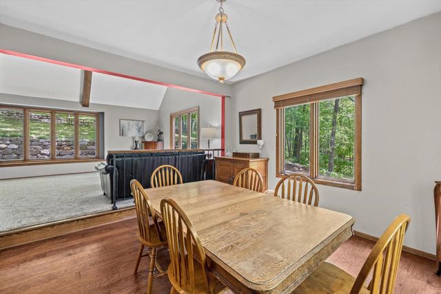 S87W28270 Lookout LANE, Mukwonago, WI 53149