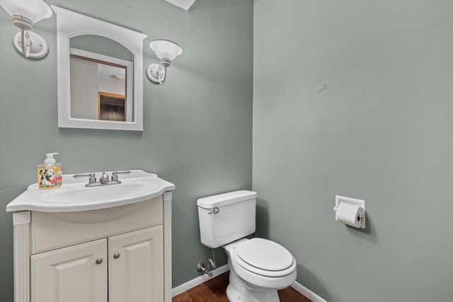 S87W28270 Lookout LANE, Mukwonago, WI 53149