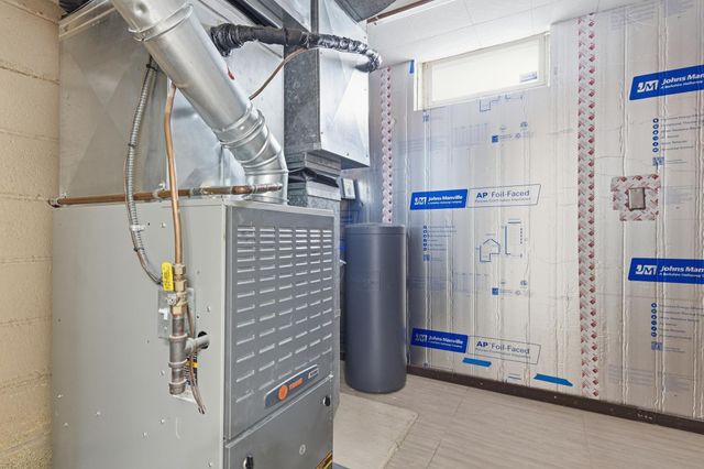 631 21st Avenue N, South Saint Paul, MN 55075