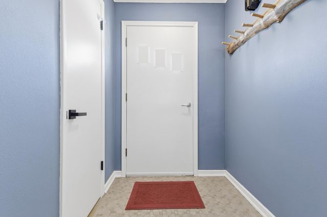 631 21st Avenue N, South Saint Paul, MN 55075