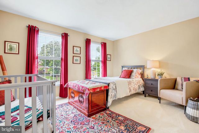 304 ALEXANDER CT, Chalfont, PA 18914