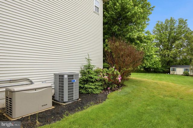 304 ALEXANDER CT, Chalfont, PA 18914