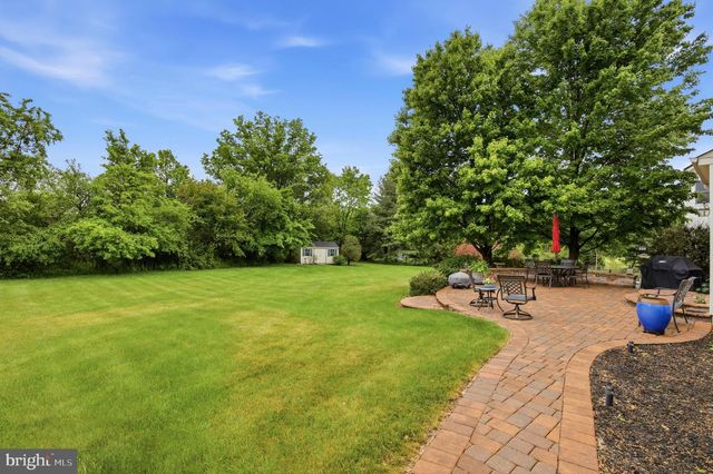 304 ALEXANDER CT, Chalfont, PA 18914