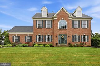 304 ALEXANDER CT, Chalfont, PA 18914
