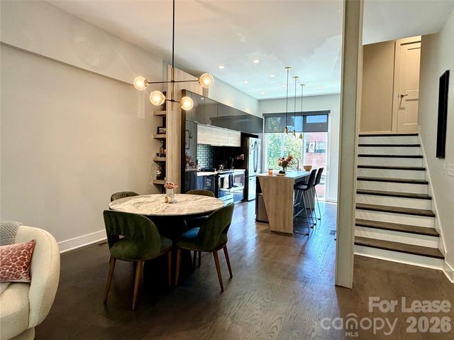 1070 Kenilworth Avenue, Charlotte, NC 28204