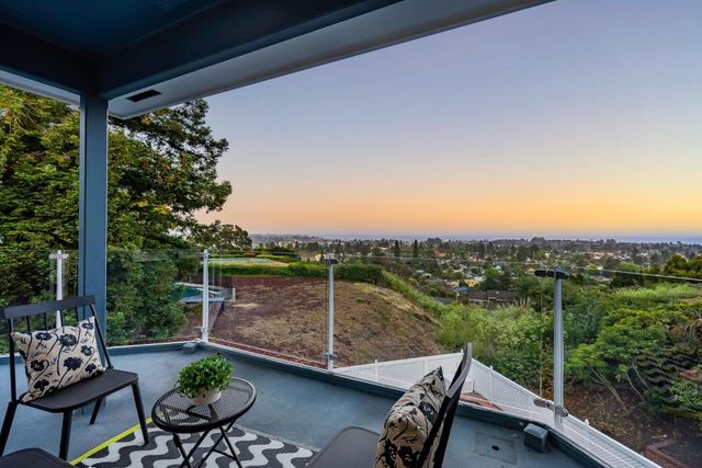 1212 Laurent Street, Santa Cruz, CA 95060