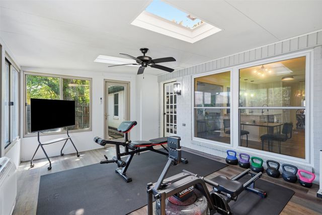 700 Highland Crest Drive, Hurst, TX 76054