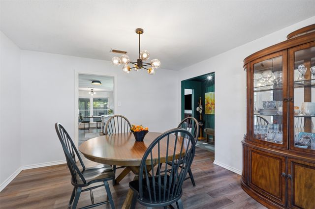 700 Highland Crest Drive, Hurst, TX 76054