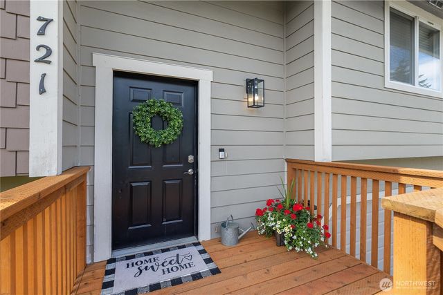 721 W Sunset Court, Shelton, WA 98584