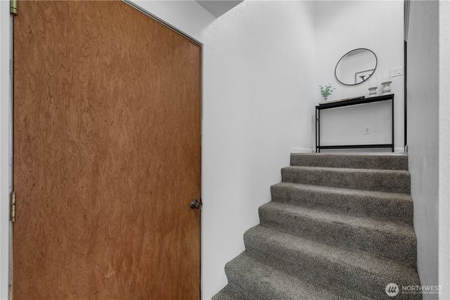 721 W Sunset Court, Shelton, WA 98584