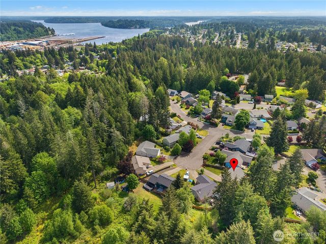 721 W Sunset Court, Shelton, WA 98584