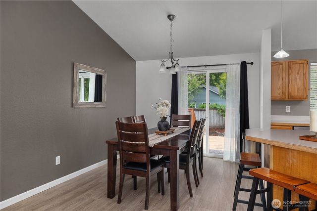 721 W Sunset Court, Shelton, WA 98584