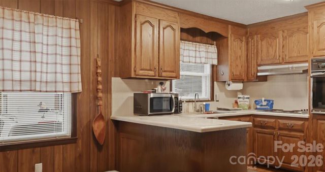 112 Annadelle Avenue, Bessemer City, NC 28016