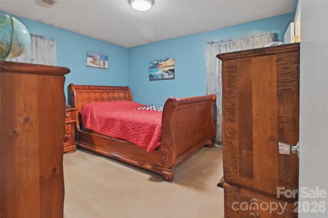 112 Annadelle Avenue, Bessemer City, NC 28016