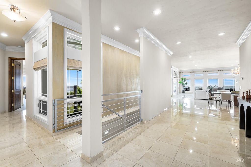 6329 E Wildhorse Ln, Boise, ID 83712 photo 8