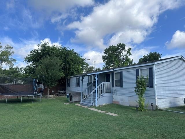 106 Ramirez ST, Kyle, TX 78640