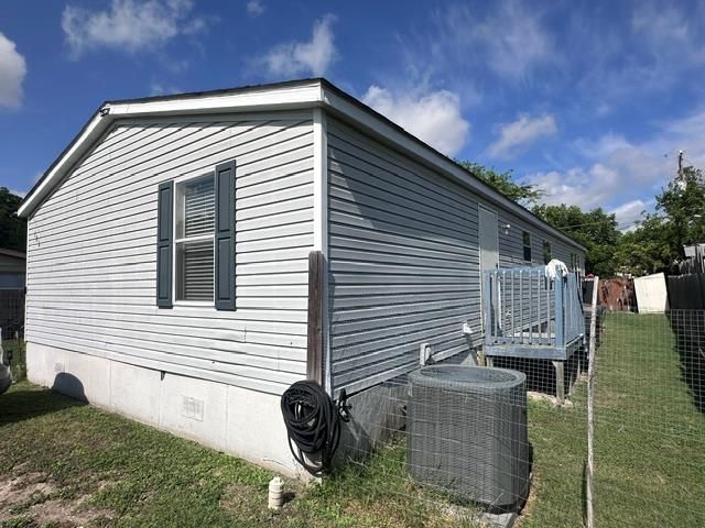 106 Ramirez ST, Kyle, TX 78640