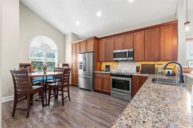 1703 BAYHILL DRIVE, Oldsmar, FL 34677