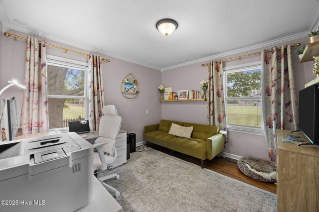 206 Brentwood Court, New Bern, NC 28562