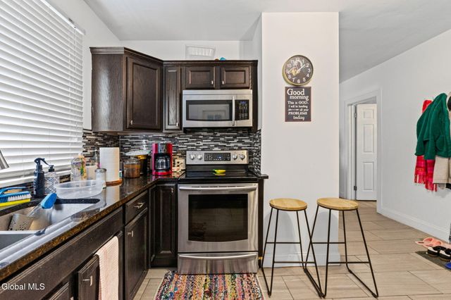 3220 Balltown Road, Schenectady, NY 12304