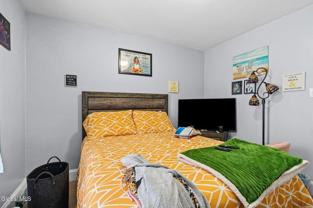 3220 Balltown Road, Schenectady, NY 12304