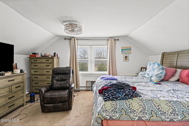 3220 Balltown Road, Schenectady, NY 12304