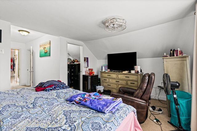 3220 Balltown Road, Schenectady, NY 12304