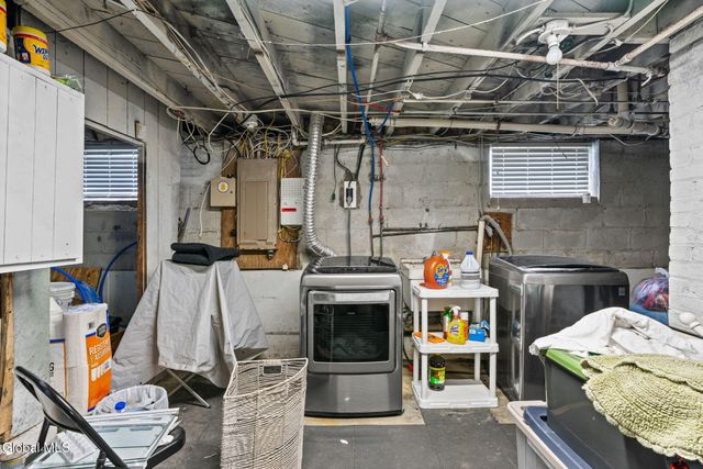 3220 Balltown Road, Schenectady, NY 12304