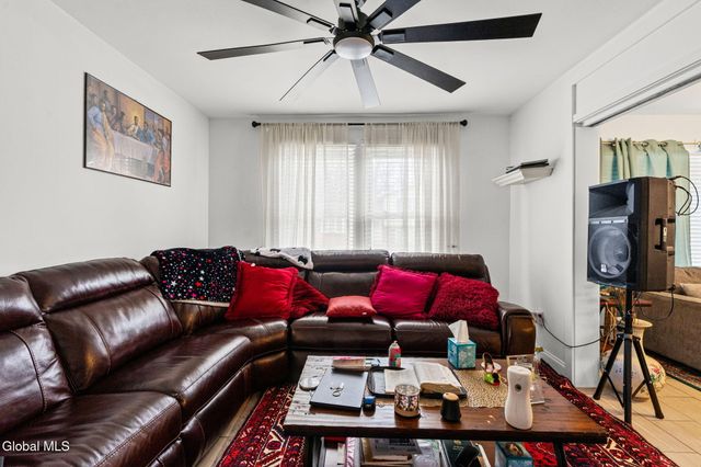 3220 Balltown Road, Schenectady, NY 12304