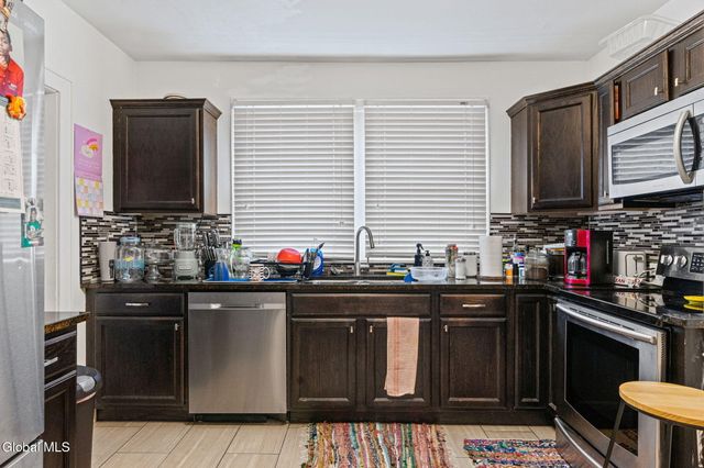 3220 Balltown Road, Schenectady, NY 12304